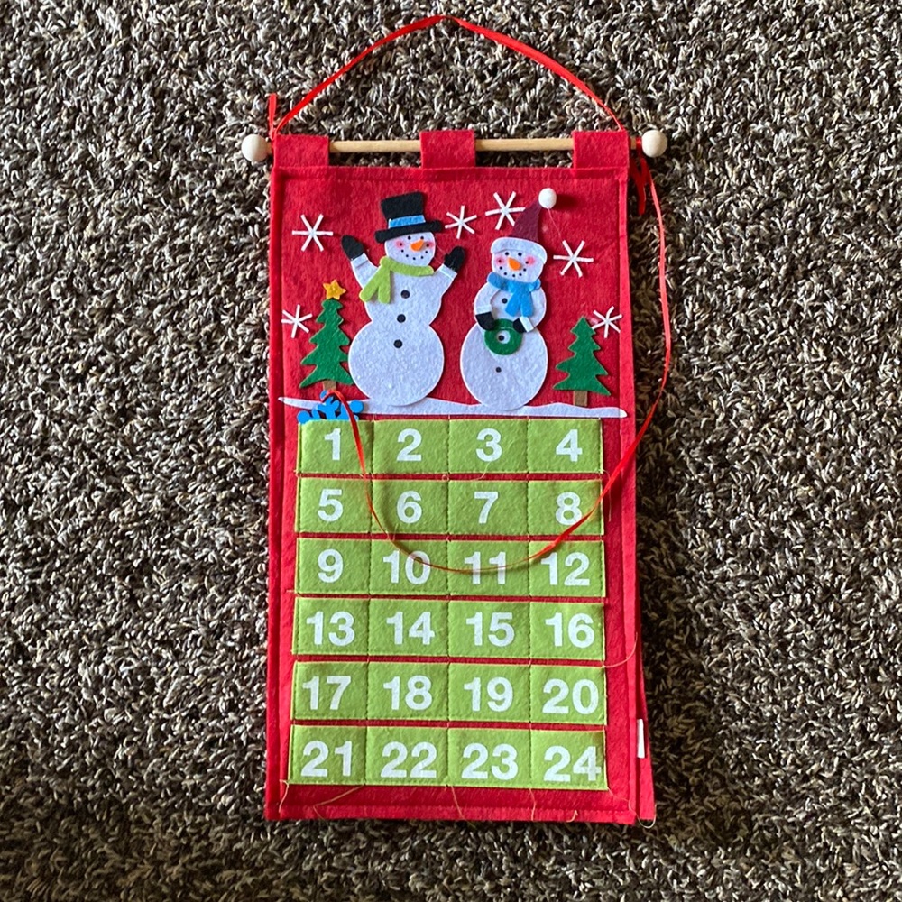 Hanging snowman advent calendar